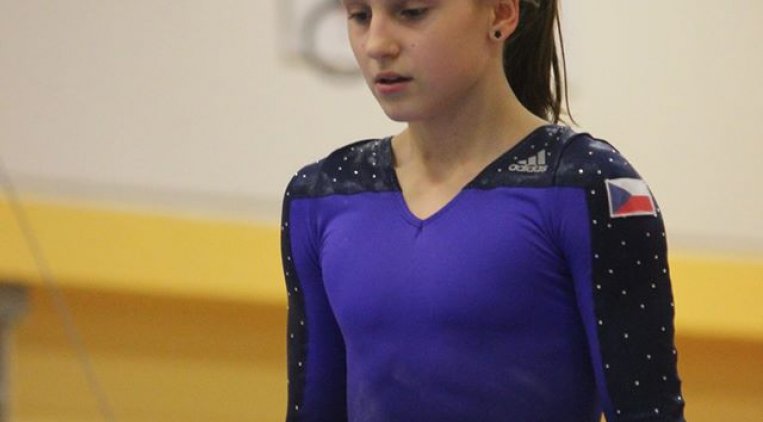 Holasova A.jpg